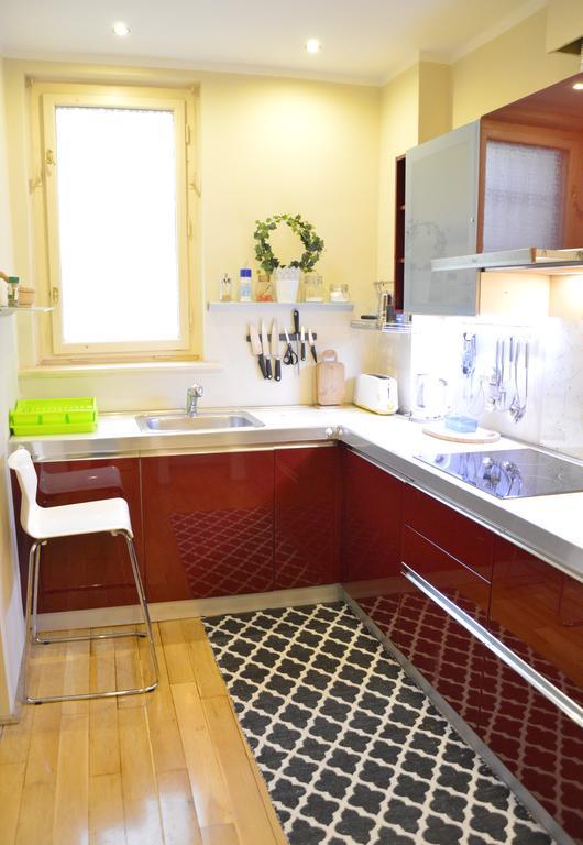 Classic Flat At Basilica Budapeste Exterior foto