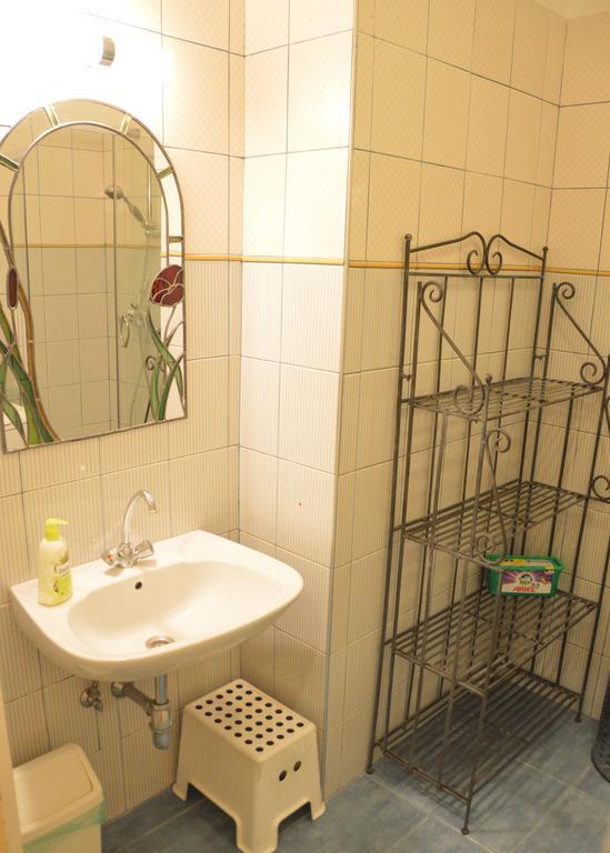 Classic Flat At Basilica Budapeste Exterior foto